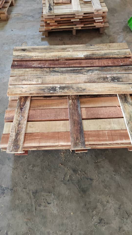 Why Recycling Wooden Pallets Saves Your Business Money in Johor & Singapore